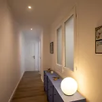 Apartament Front