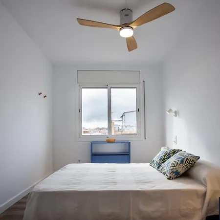Front Apartment *