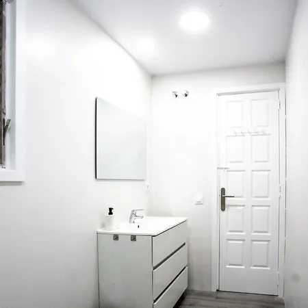 Front Apartment *